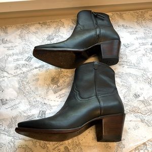 Tecovas Daisy Boots Midnight Calfskin, Excellent Condition, Size 10